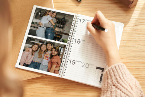 Photo date organiser, cover personalised with image, text and clipart